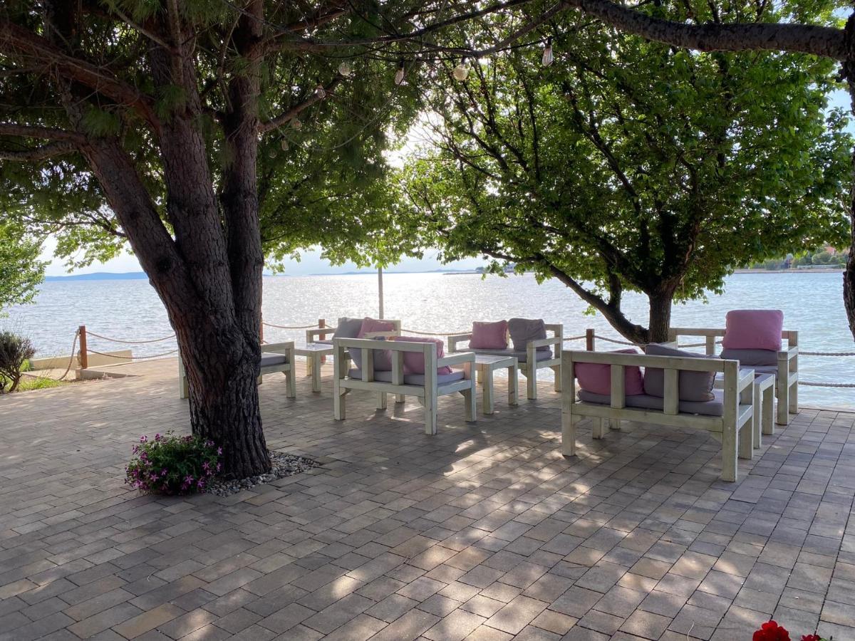 Apartments Lolo Privlaka  Zewnętrze zdjęcie
